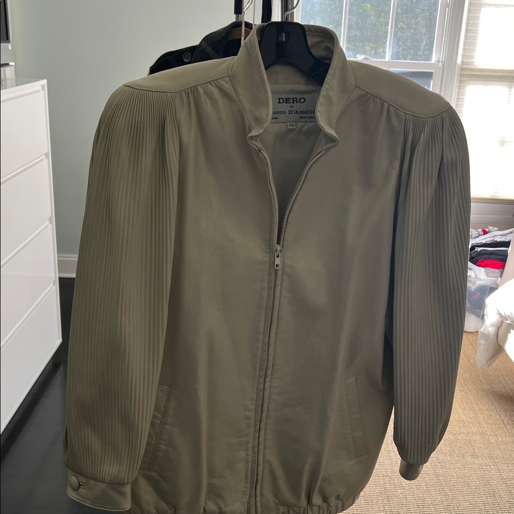 Rocco D'Amelio Ivory Apparel